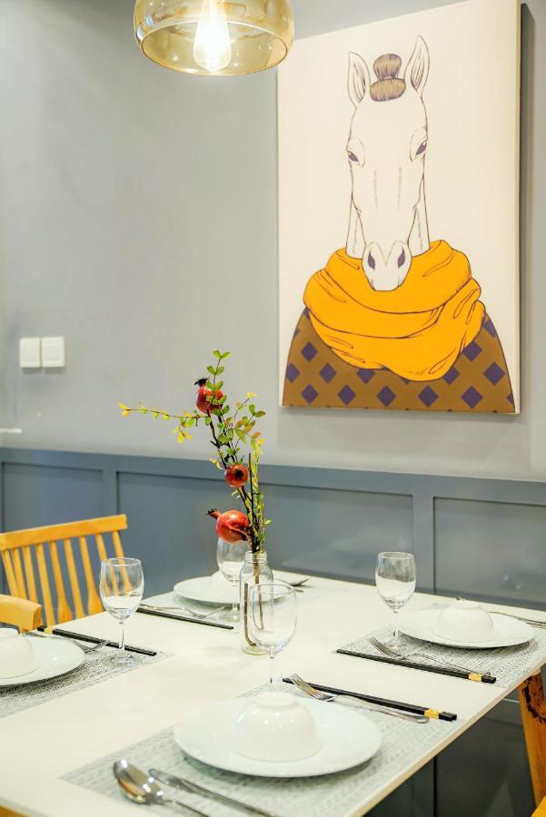 Mott Haven Apart - Vinhomes Central Park, Landmark 81 Area & Ice Rink Hô Chi Minh-Ville Extérieur photo