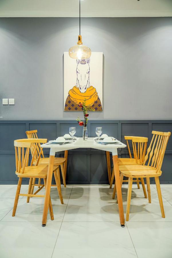 Mott Haven Apart - Vinhomes Central Park, Landmark 81 Area & Ice Rink Hô Chi Minh-Ville Extérieur photo
